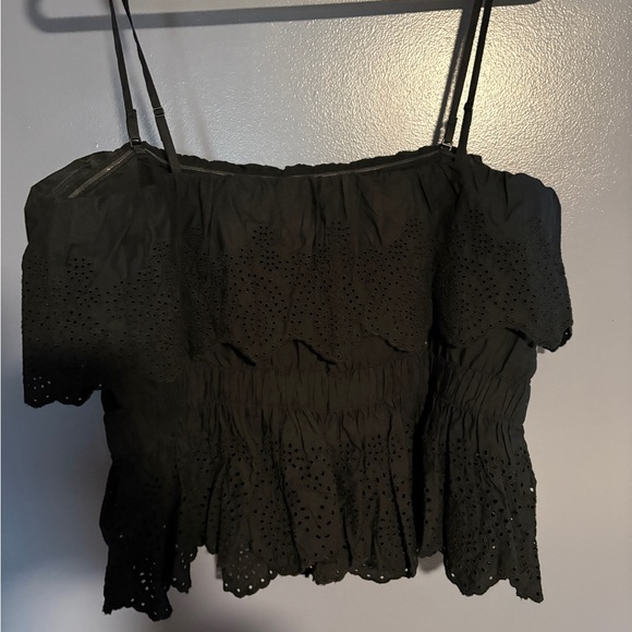 Poplin Eyelet Ruffle Top - Picture 4 of 6